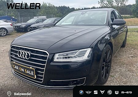 Audi A8 quattro