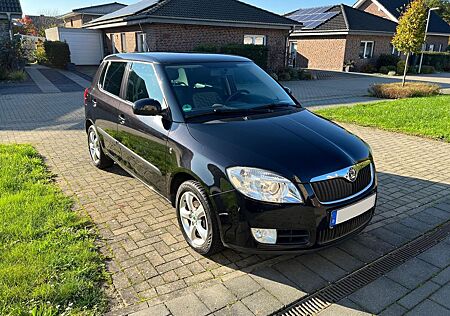 Skoda Fabia + TÜV + Bremsen neu