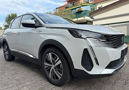 Peugeot 3008 Hybrid 225 Allure LED