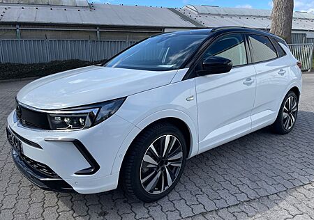 Opel Grandland GSe Plug-in Hybrid 4***Voll***