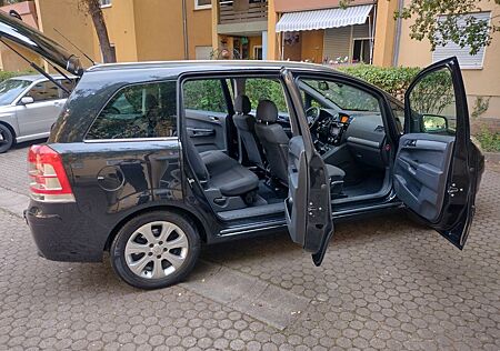 Opel Zafira 1.7 CDTI ecoFLEX Family Plus 92kW Fam...