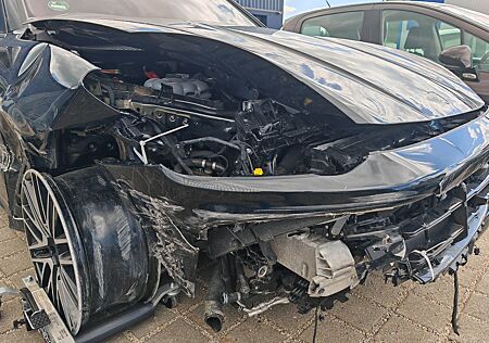 Porsche Cayenne Turbo E-Hybrid Turbo