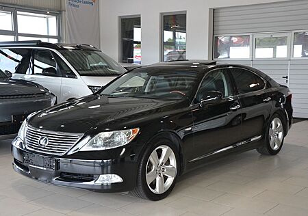 Lexus LS 460