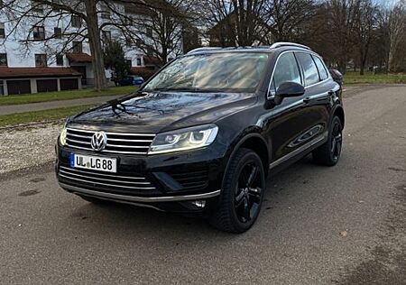 VW Touareg Volkswagen 3.0 V6 TDI SCR Exclusive BMT Terrain...