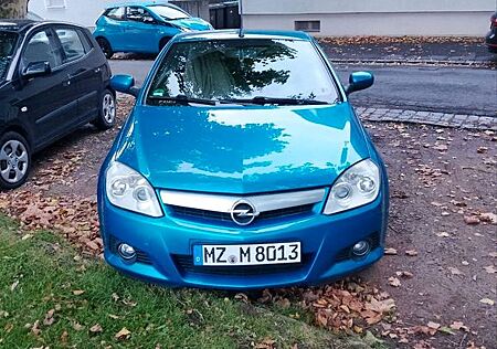 Opel Tigra 2004 | TÜV 01/2027 | Euro 4 |