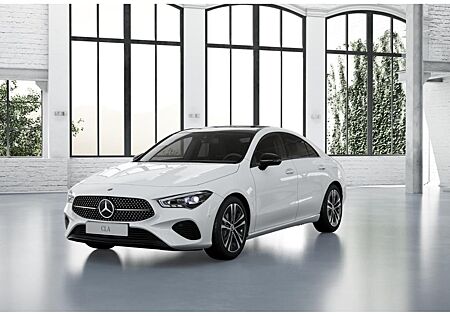 Mercedes-Benz CLA 250 4M Progressive Line+Night+Pano+DISTRONIC