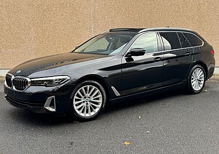 BMW 520d 520 Baureihe**xDrive*LuxuryLine*PANO