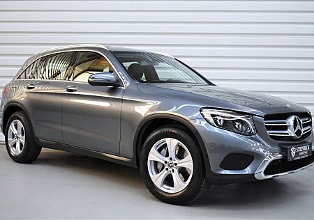Mercedes-Benz GLC 250 4Matic Exclusive+1.Hand+LED+Totwinkel