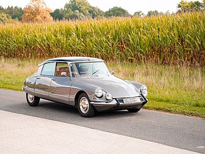 Citroën DS 21 Pallas/Vollständig restaurierter Zustand!