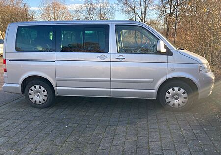 VW T5 Multivan Volkswagen Comfortline 2 Schiebetüren