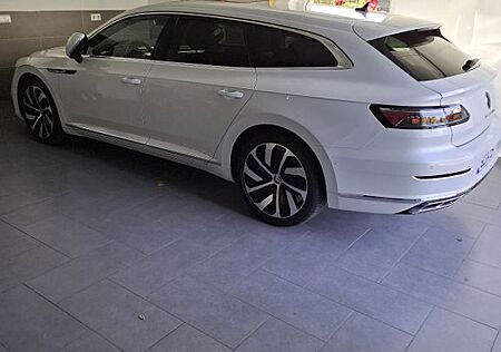 VW Arteon Volkswagen 2.0 S-Brake R-Line AHK LED PANO Garantie