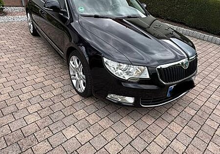 Skoda Superb 2.0 TDI 125kW DSG Comfort Combi Comfort