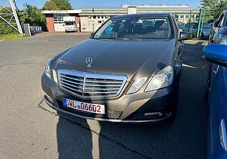 Mercedes-Benz E 220 CDI Elegance*PANORAMA*AUTOMATIK*TÜV6/26*