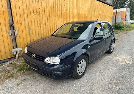 VW Golf Volkswagen 1.4 TÜV NEU 1.Hd Schiebedach