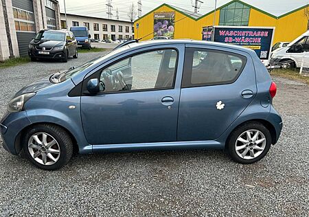 Toyota Aygo (X) Aygo (X)