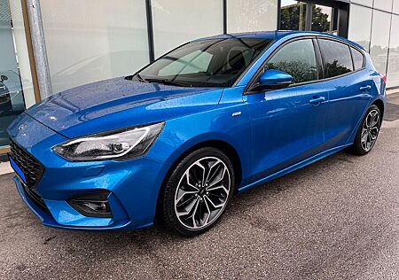 Ford Focus Lim. ST-Line