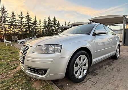 Audi A3 1.8 TFSI Attraction Sportback Attraction