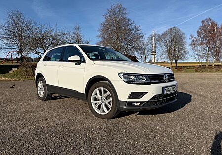 VW Tiguan Volkswagen 2.0 TDI 140kW DSG 4MOTION Highline 8-fach