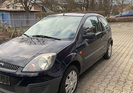 Ford Fiesta 1,3 51 kW Ambiente Ambiente TÜV 10/26