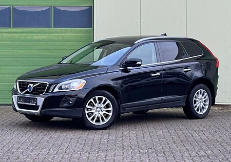 Volvo XC 60 Summum Drive 2.4 D Aut./AHK/Navi/Panorama