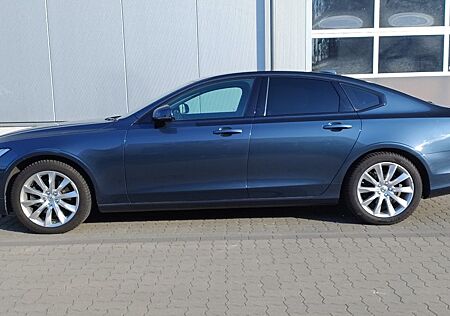Volvo S90 D3 Geartronic Momentum Blackline