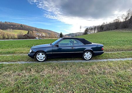 Mercedes-Benz 200 E - A124 Final Edition