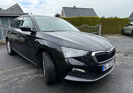 Skoda Scala 1.0 TSI 81kW Active Active, wie neu