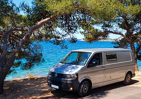 VW T5 Transporter Volkswagen Lang Camper-Umbau Reisemobil