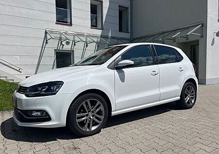 VW Polo Volkswagen PoloV Allstar KLIMAAUT NAVI SHZ LED EU6 TÜV06/27