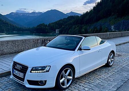 Audi A5 2.0 TDI (DPF) Cabriolet -