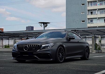 Mercedes-Benz C 63 AMG Coupé Perf.AGA*PANO*H&R*BURMESTER*LEDER