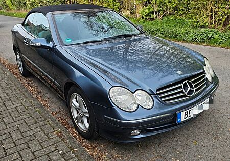 Mercedes-Benz CLK 200 AVANTGARDE Cabrio, iolitblau metallic