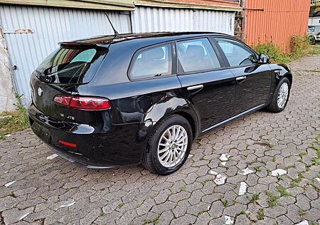 Alfa Romeo 159 1.9 JTS 16V Lederausstattung