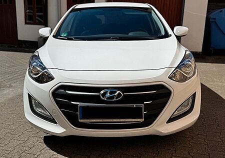 Hyundai i30 1.6 GDH Trend