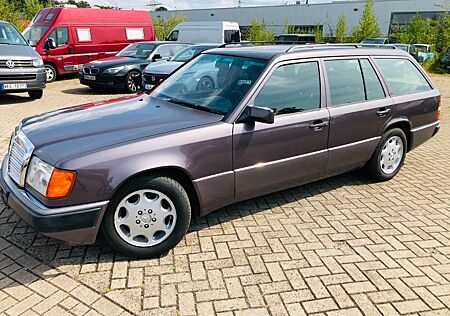 Mercedes-Benz 220 E220 T-Modell