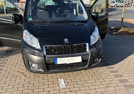 Peugeot Expert Tepee L2H1 120 kw 103000 KM