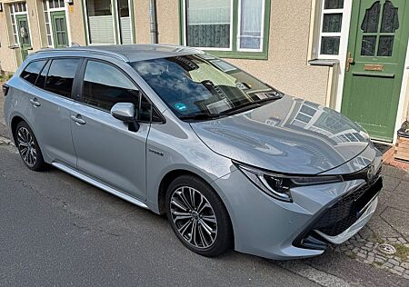 Toyota Corolla 2,0 Hybrid Team Deutsch Touring Sport