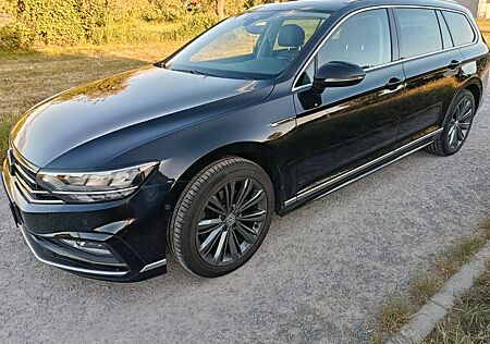 VW Passat Variant Volkswagen 2.0 TDI SCR DSG Business Vari...