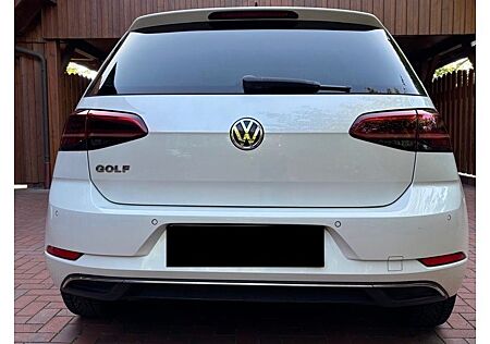 VW Golf Volkswagen 1.6 TDI Join Join