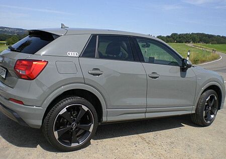 Audi Q2 1.4 TFSI COD S tronic design design