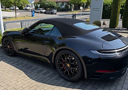 Porsche 992 Carrera 4 GTS Cabriolet Carrera GTS