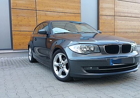BMW 118i -