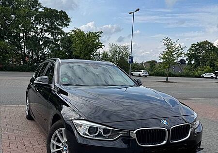 BMW 320d Xenon, Hi-Fi, Vollservice,