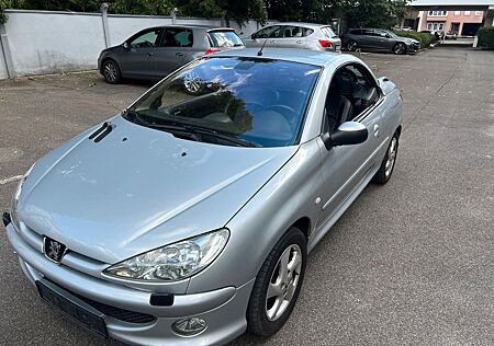 Peugeot 206 CC Leder Radio Klima tüv