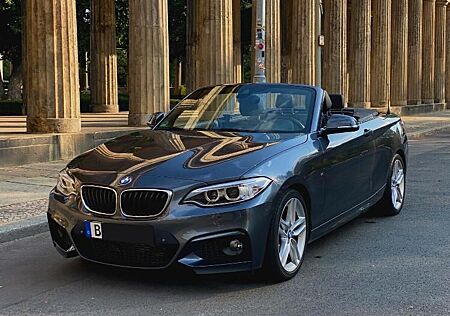 BMW 220i Cabrio M Sport