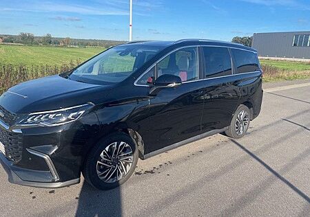 Maxus Euniq 5