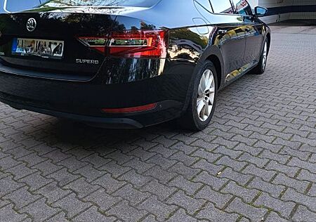 Skoda Superb 2.0 TDI Style