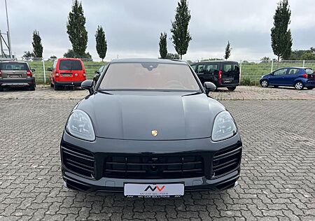 Porsche Cayenne Turbo Hinterachs AHK Burmester Massage