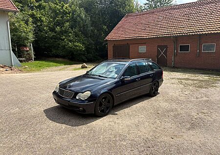 Mercedes-Benz C 200 KOMPRESSOR T AVANTGARDE Avantgarde