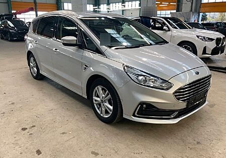 Ford S-Max Titanium*STANDHEIZUNG*LEDER*KAMERA